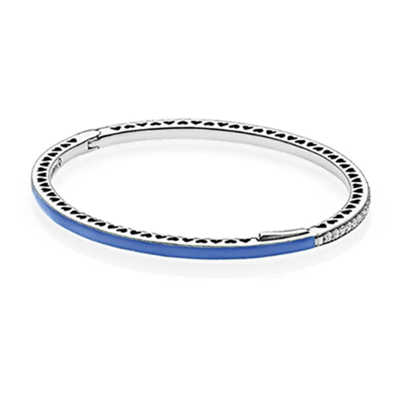 دستبند النگویی قلبهای درخشان آبی تیره پاندورا